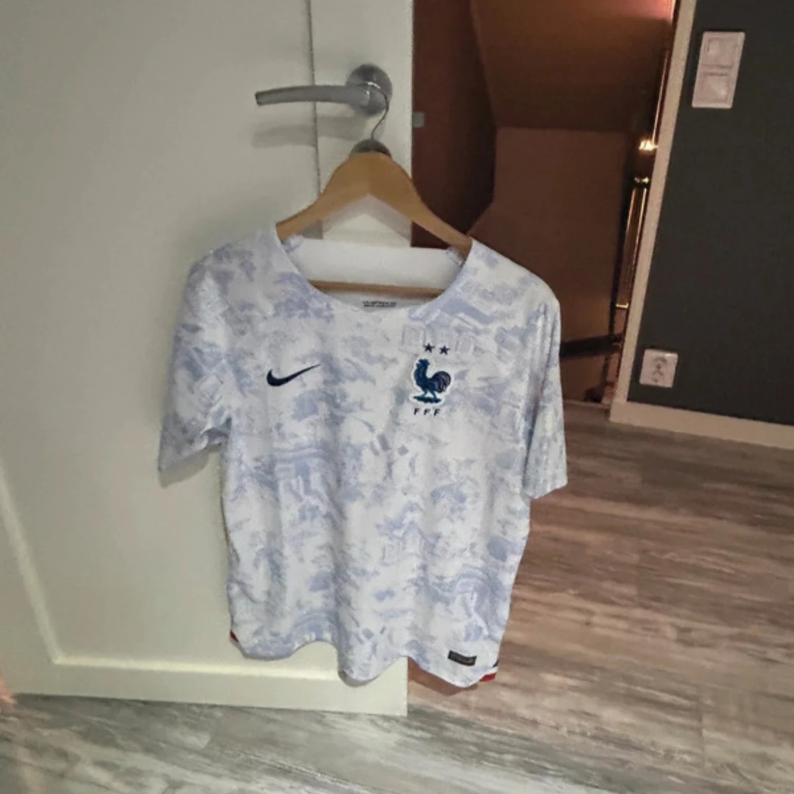 Frankrike Nike fotbollströja vit/blå - 1