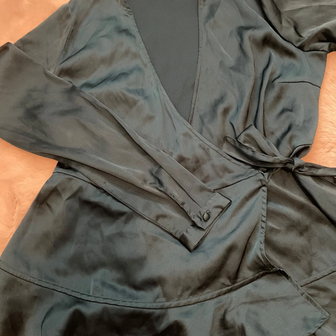 Mörkgrön omlottblus - 1