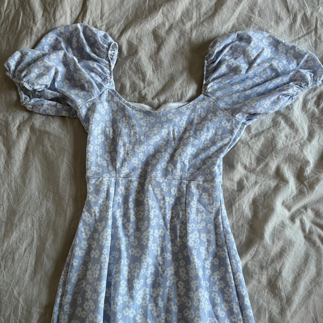 Klänning  - 2