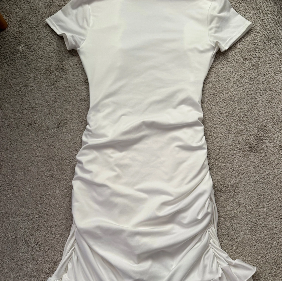 Vit klänning/Studentklänning  - 1