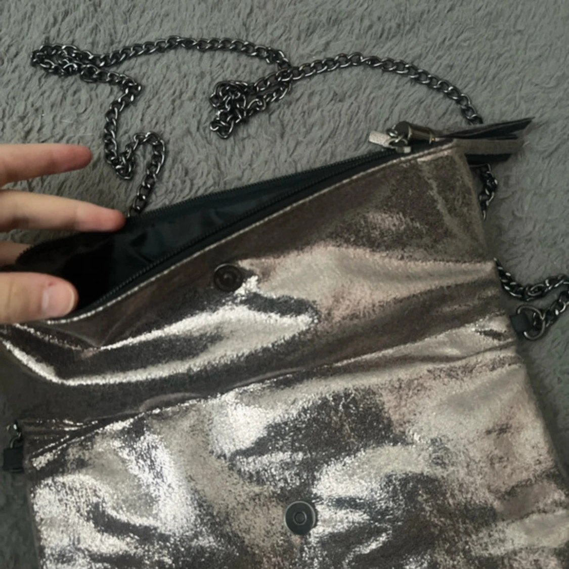 Två stycken väskor - 1