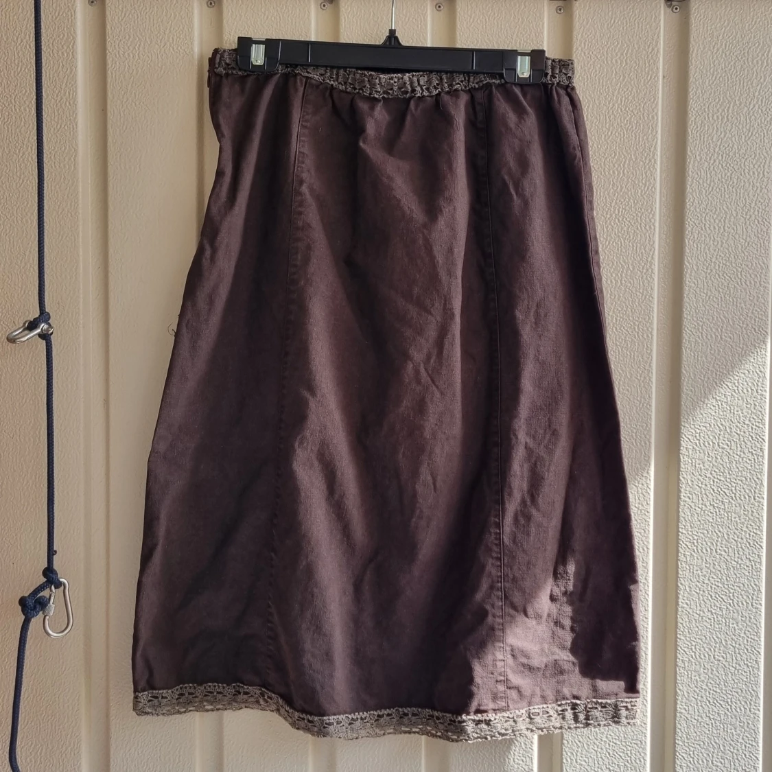 Brun långkjol med spets från Silence - 1