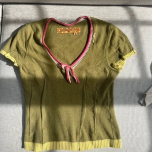 Miss sixty tröja - Topp från miss sixty, köpt på vinted🌺