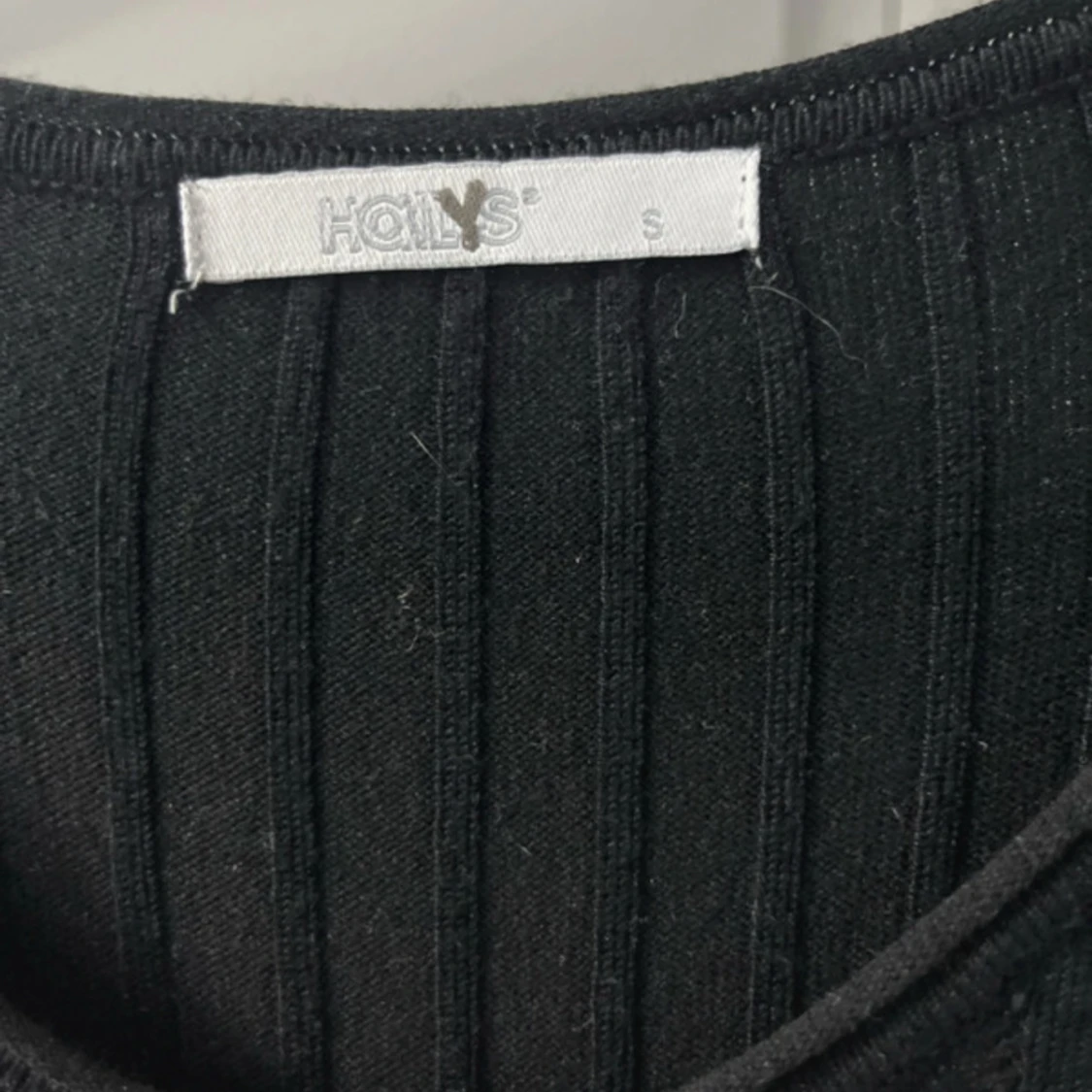 Svart ribbad klänning från Hailys Small - 2