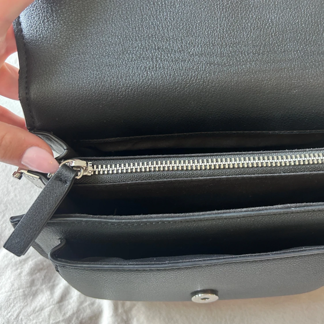 Svart väska  NA-KD - 2