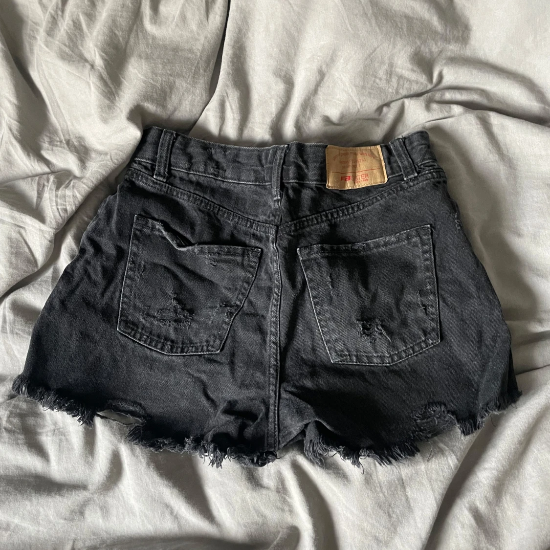 Svarta jeansshorts - 1