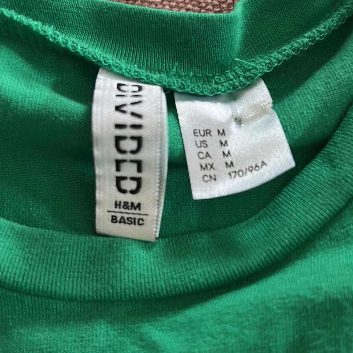 Tre klänningar  - 1