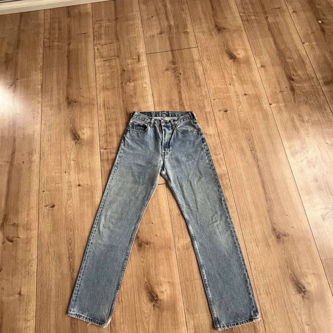 Levis 501 ljusblå raka jeans
