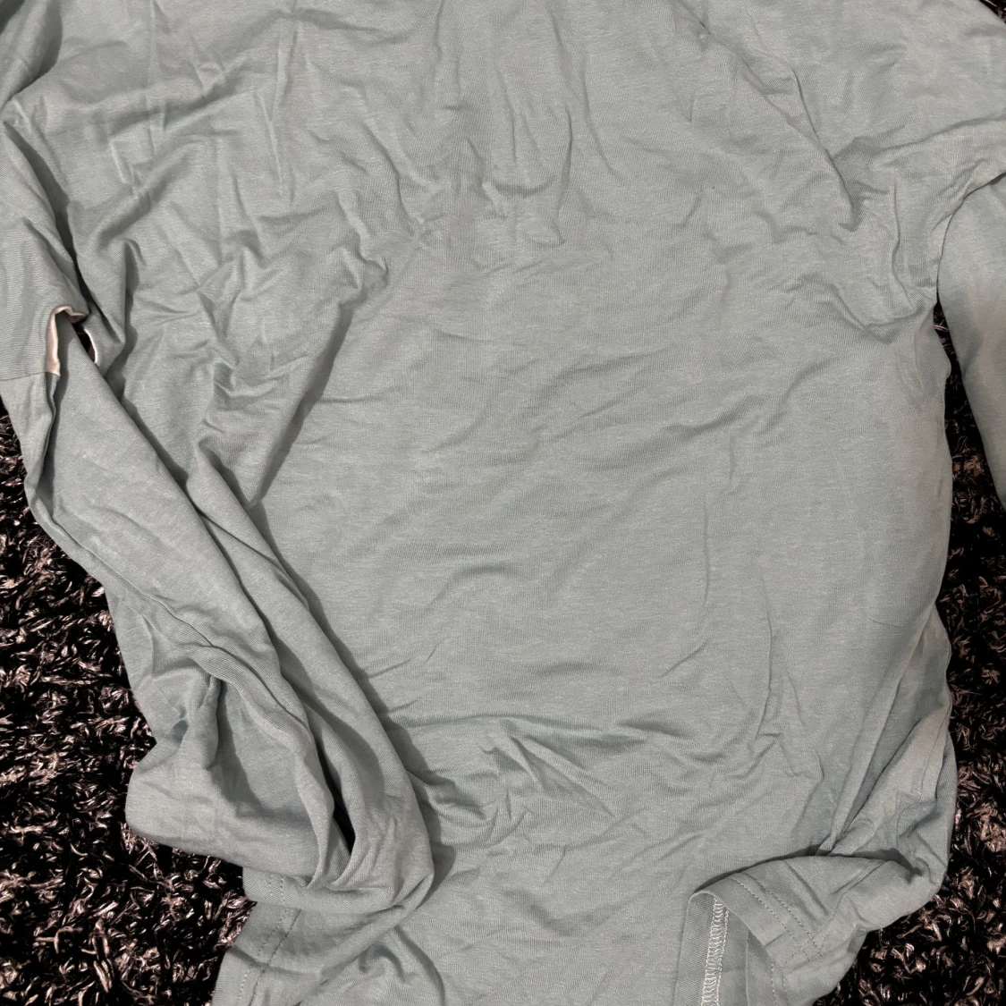 Grå och vit långärmad tröja med Disney-tryck - 1