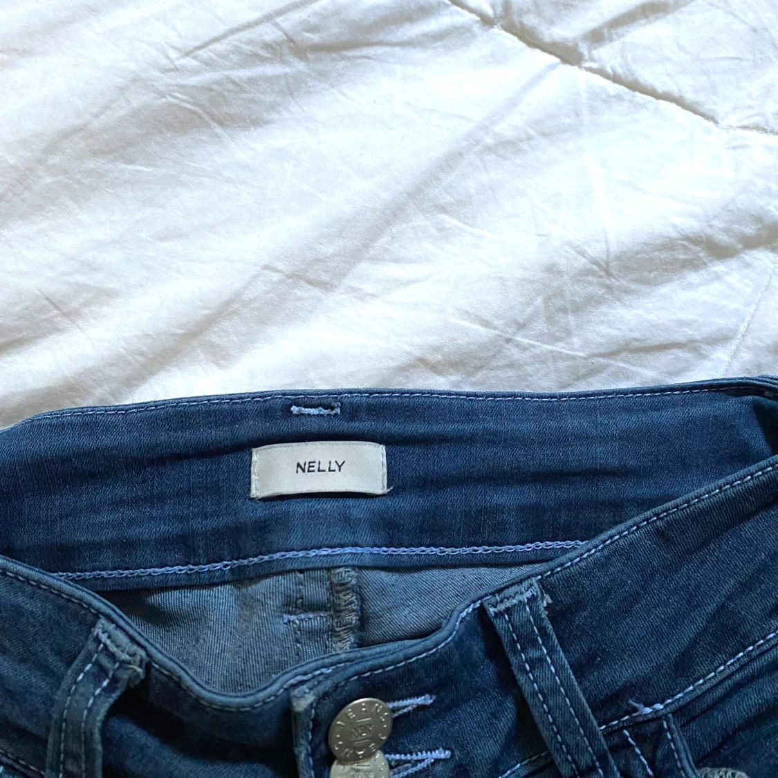 Nelly Low Waist Bootcut Stitch Jeans - 4