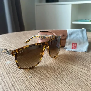 Rayban boyfriends - Snygga Rayban boyfriends