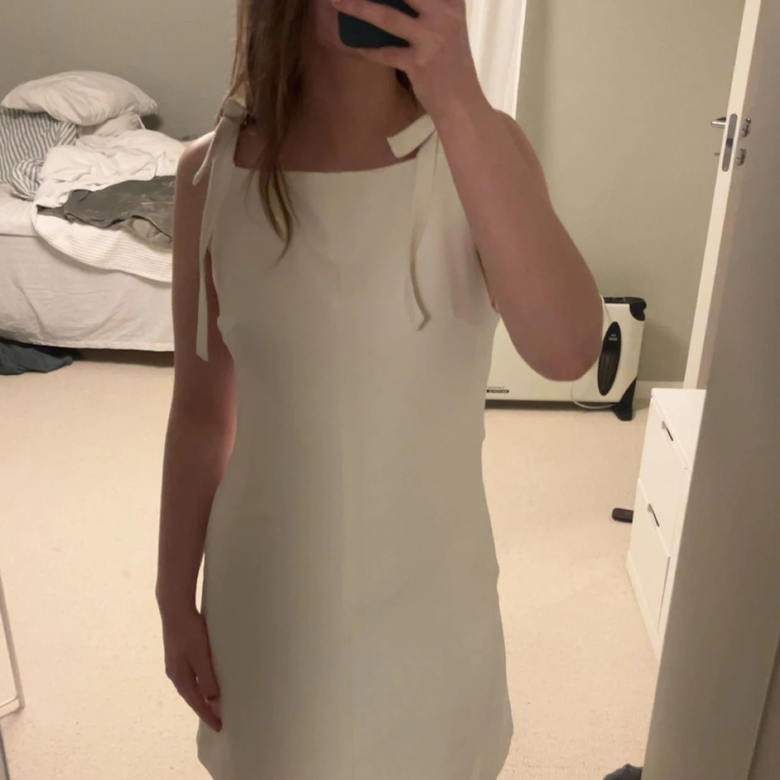 Zara klänning med rosetter - 2