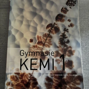 Kemi 1  - Kemi 1 bok, bra skick med alla sidor och inga skador 