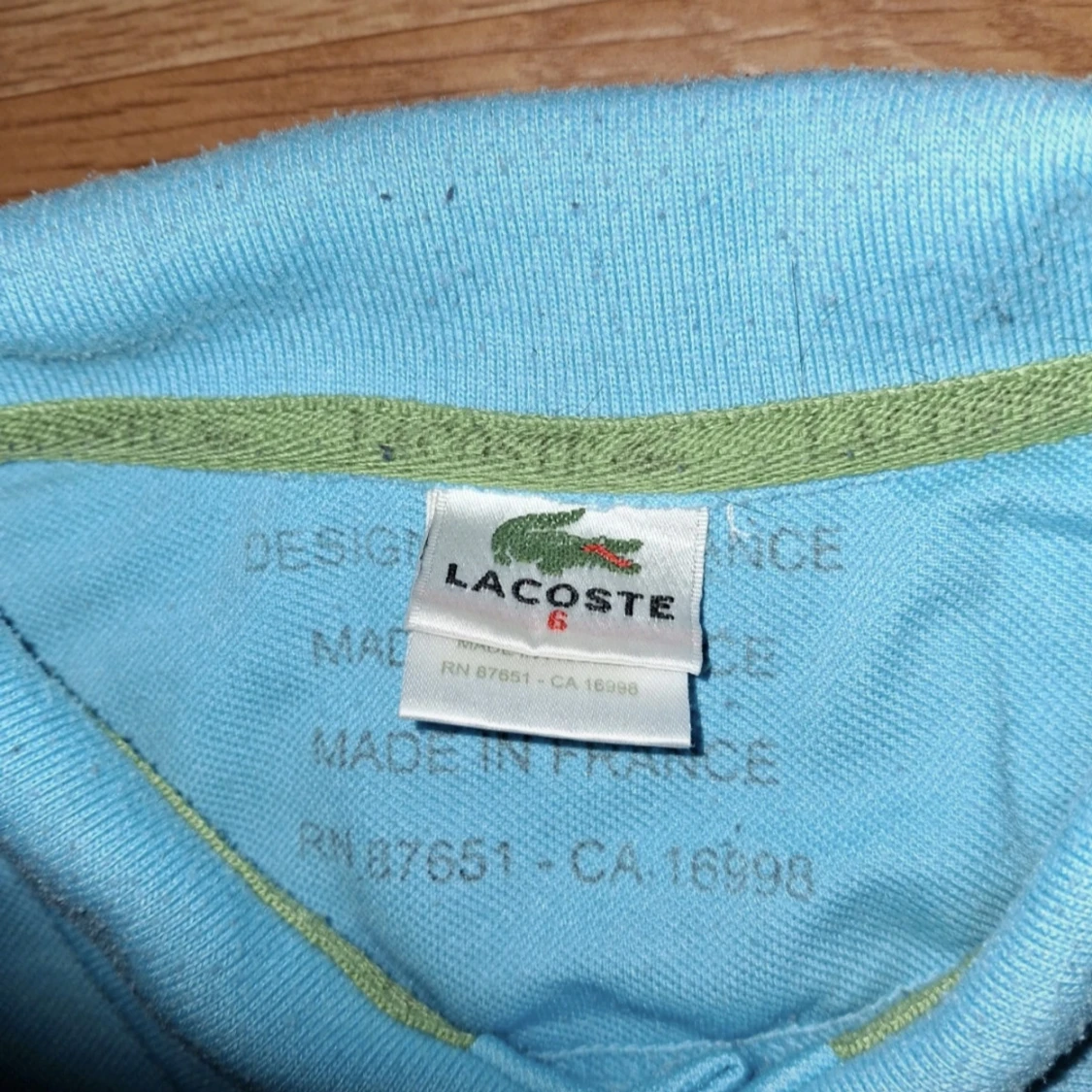 Ljusblå pikétröja från Lacoste - 2