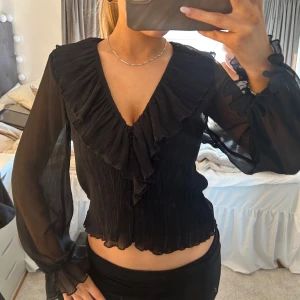 Blus  - Aldrig använd från Zara, går inte att köpa längre 💓