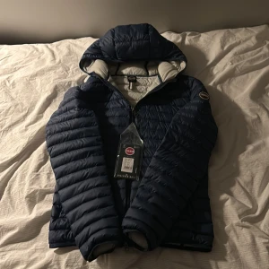 Blå pufferjacka från Colmar - Helt ny colmar jacka 10/10 skick