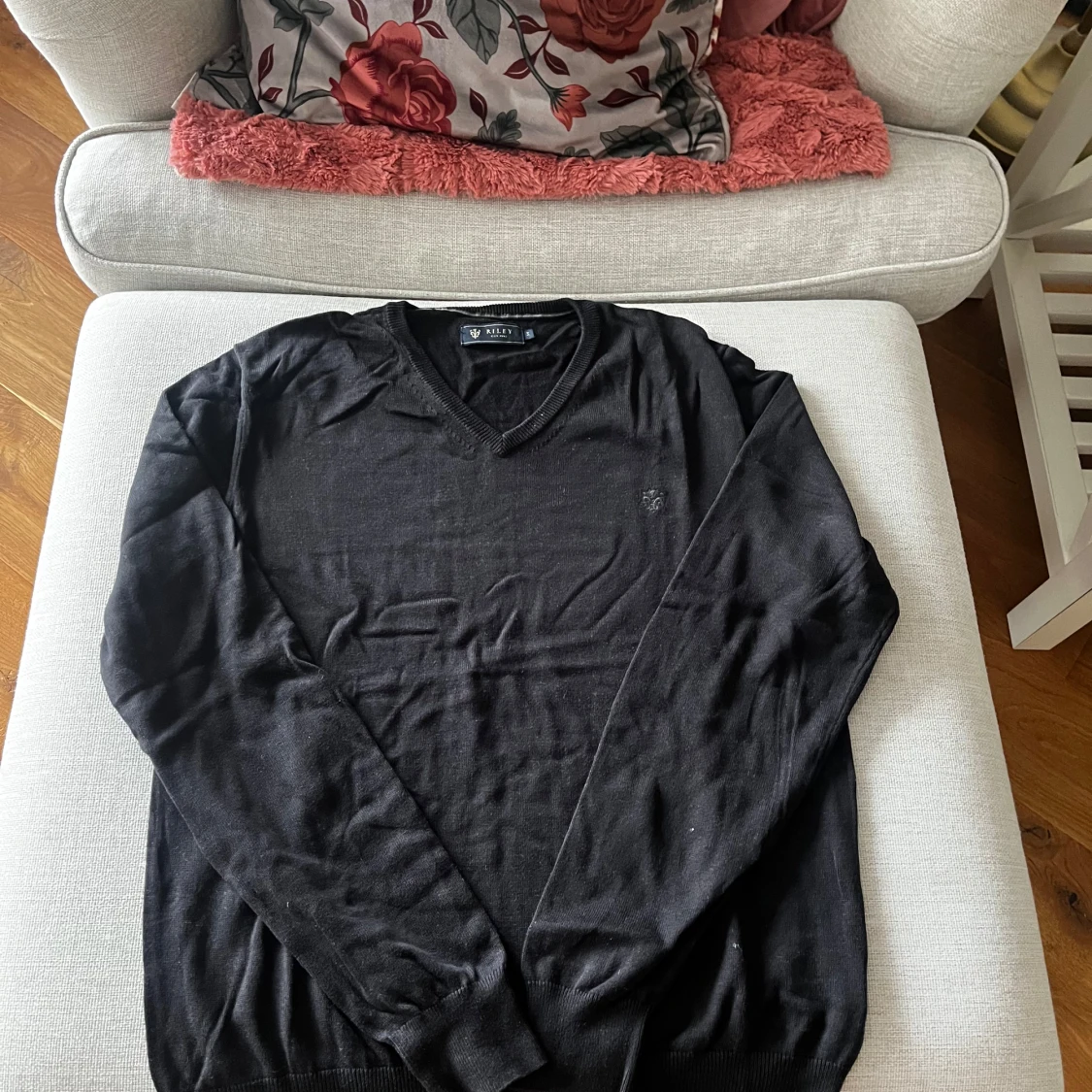 Svart tröja från Riley