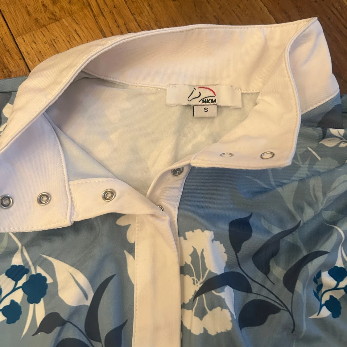 Blommig pikétröja från HKM - 1