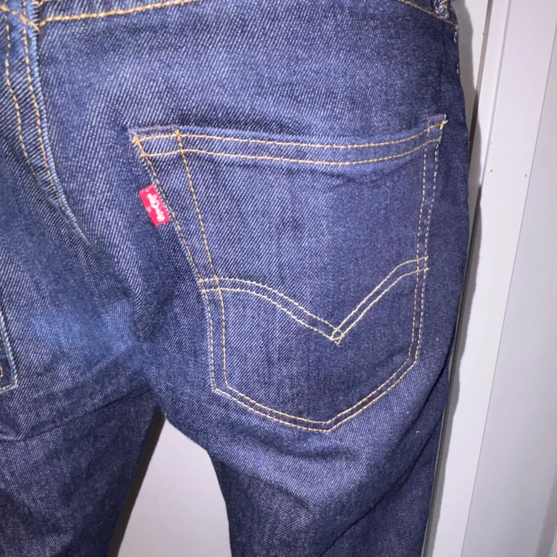 Mörkblå jeans från Levi's - 4