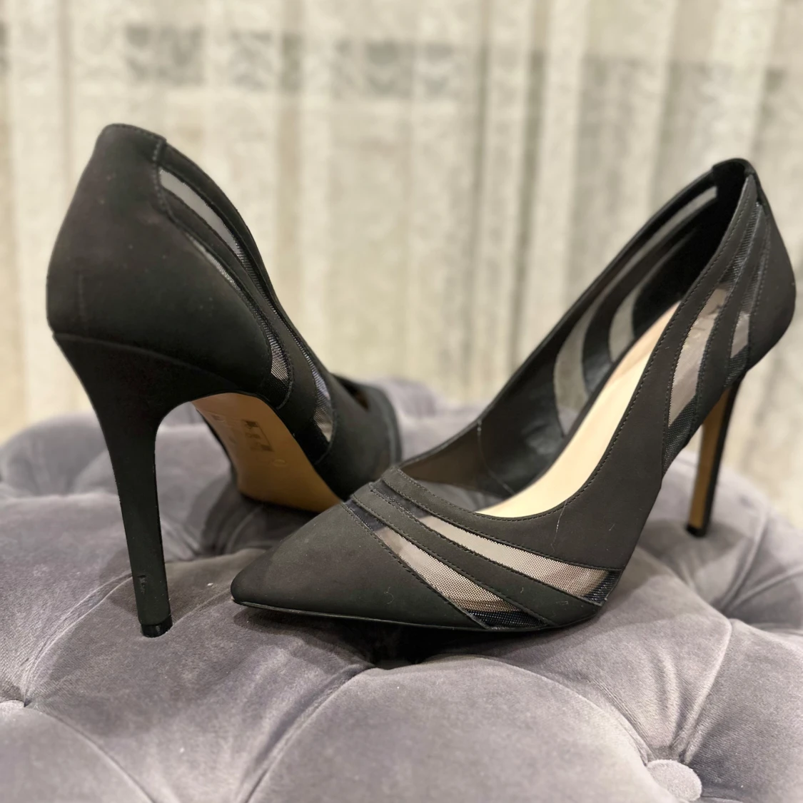 Svarta pumps med meshdetaljer från ALDO - 3