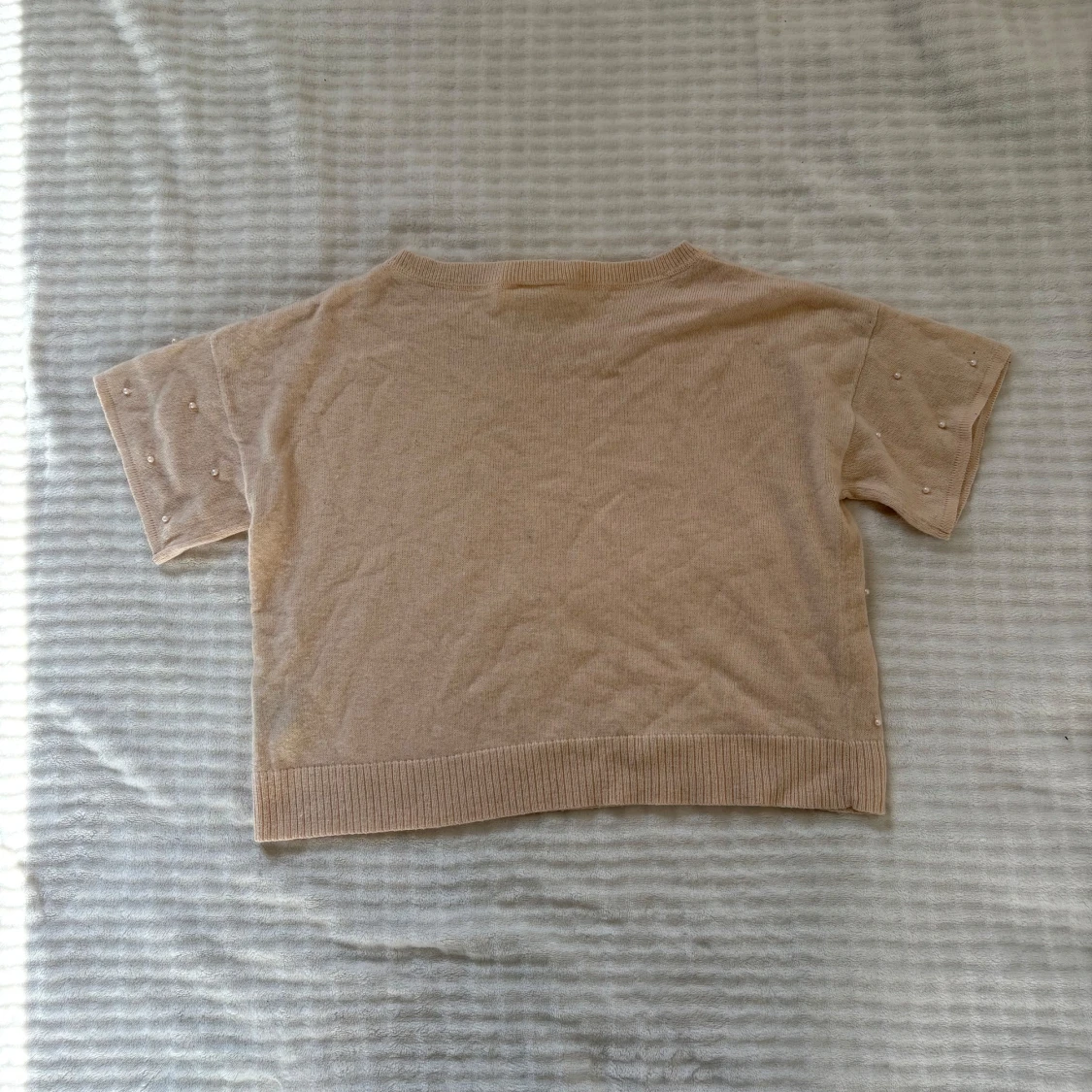 Beige stickad topp med pärlor Cubus XS - 1