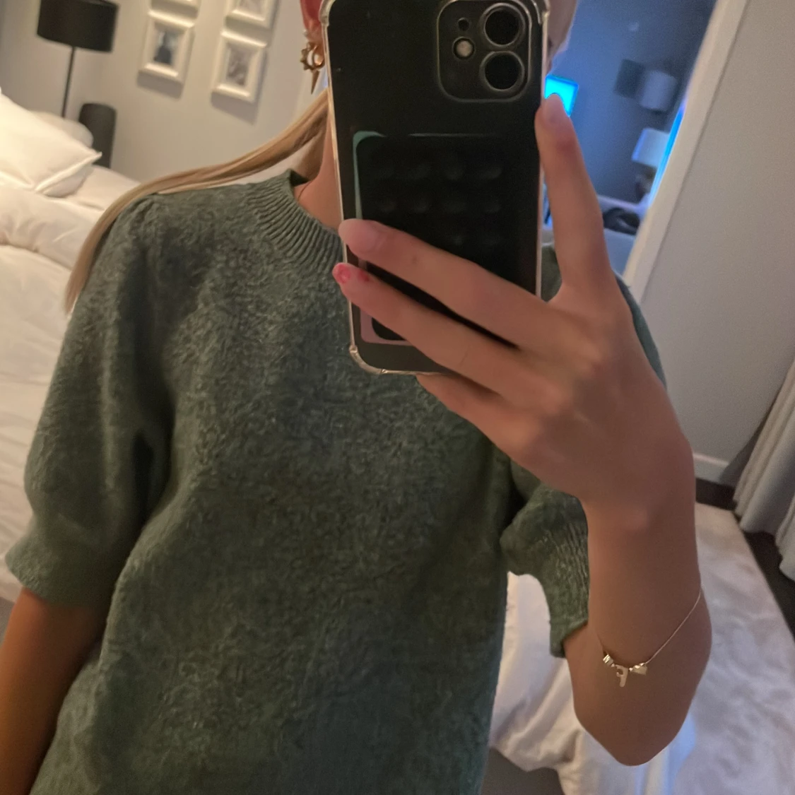 Grön stickad tröja Vero Moda puffärm - 1