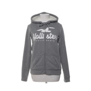Hollister zip med foder - Kommer inom kort. Samma tröja som på bild 2. Storlek XS