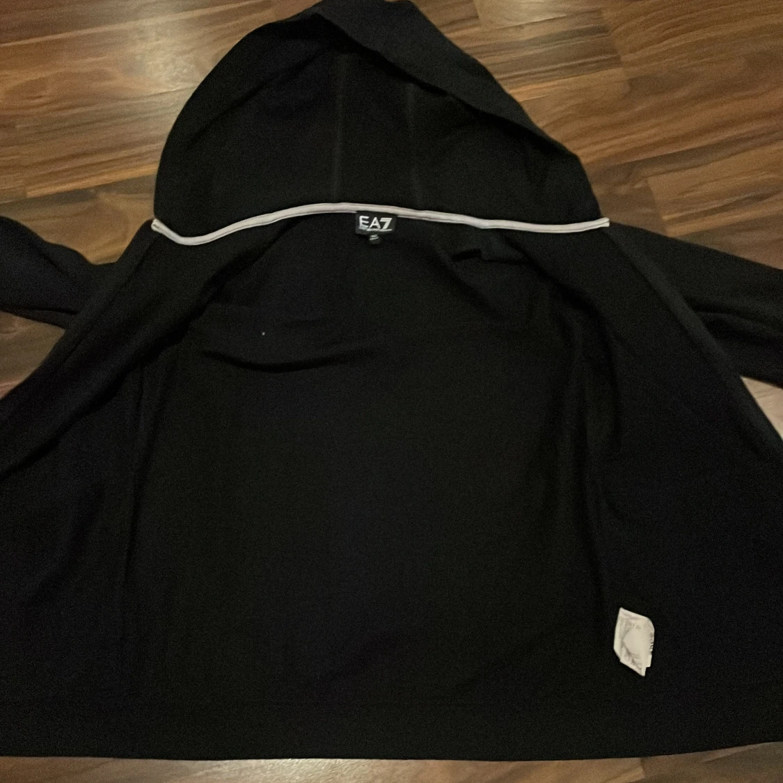 Svart hoodiejacka från EA7 Armani - 2