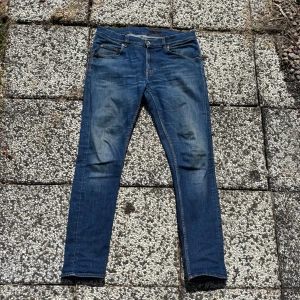 Tiger Of Sweden Jeans - Tiger Of Sweden Jeans // Storlek 33 // Skick 9/10 // Nypris 1500, mitt pris 349 // Hör av vid frågor o funderingar!
