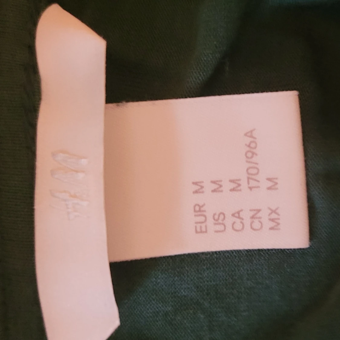 Mörkgrön linnetopp från H&M - 2