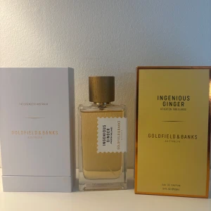  Ingenious Ginger parfym samples - Säljer billig split på ingenious ginger🫚Denna parfymen passar riktigt bra när det är varmt ute och den är unisex. Det är först till kvarn som gäller! Priserna står nedanför och frakt köpes till😃 2 ml /5 ml /10 ml 50 kr /100 kr /180 kr