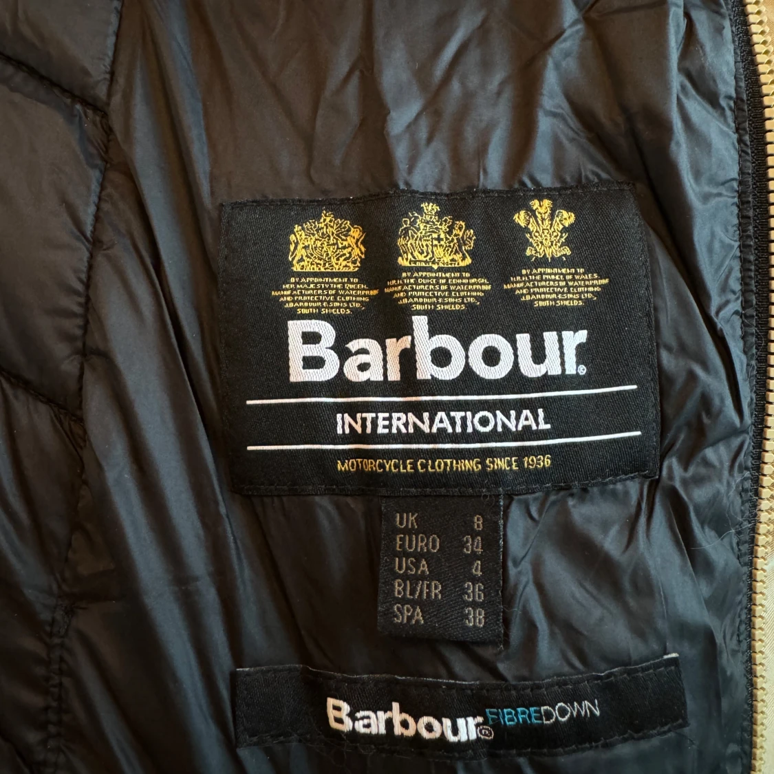 Barbour svart dunjacka - 2