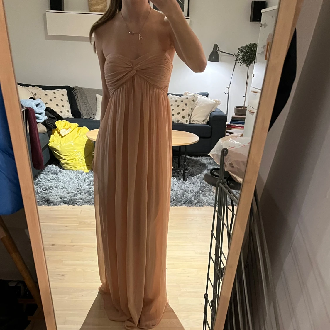 Rosa lång balklänning