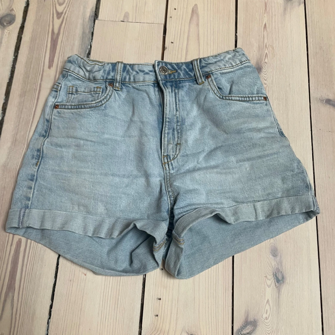 Jeansshorts från LAB Industries