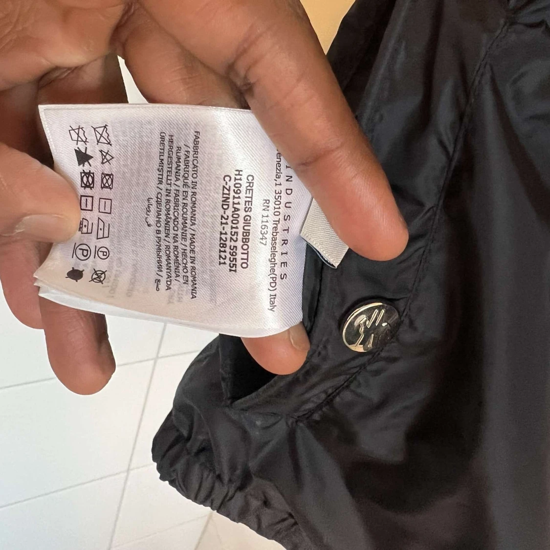 Svart och blå vindjacka från Moncler - 93