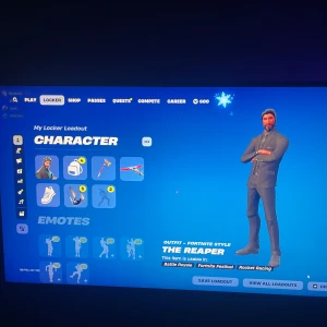 Fortnite konto - Tja säljer detta og konto från season 1 som är FA vilket gör att du har fullt tillgång till kontot och att du kan byta mail lösenord och allt. För en video av hela kontot kom privat.