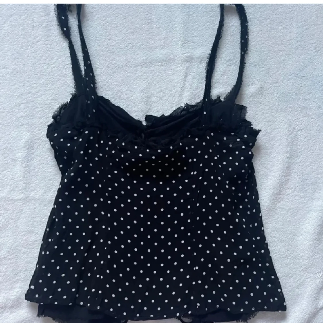 Svart prickig topp från Zara - 90