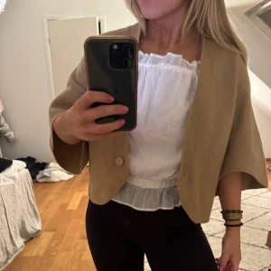 Vit linne  - Vitt linne i storlek M från gina