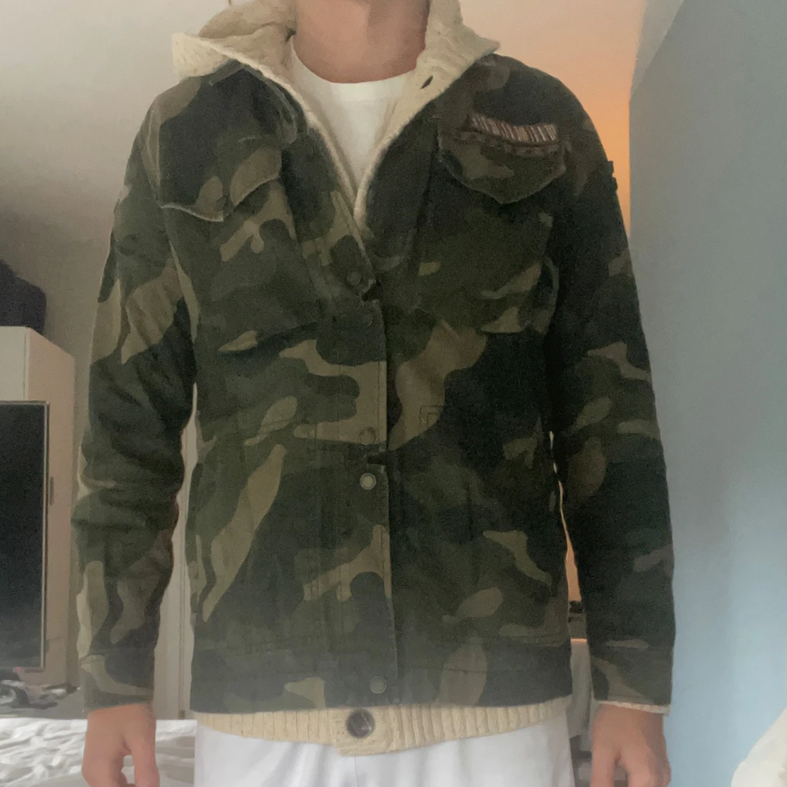 Camouflagejacka från Abercrombie & Fitch