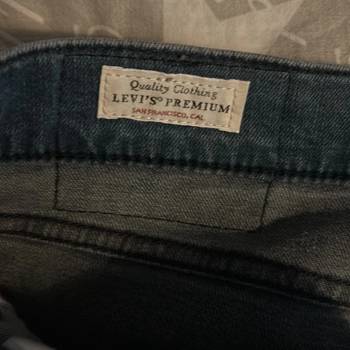 Levis jeans  - 92