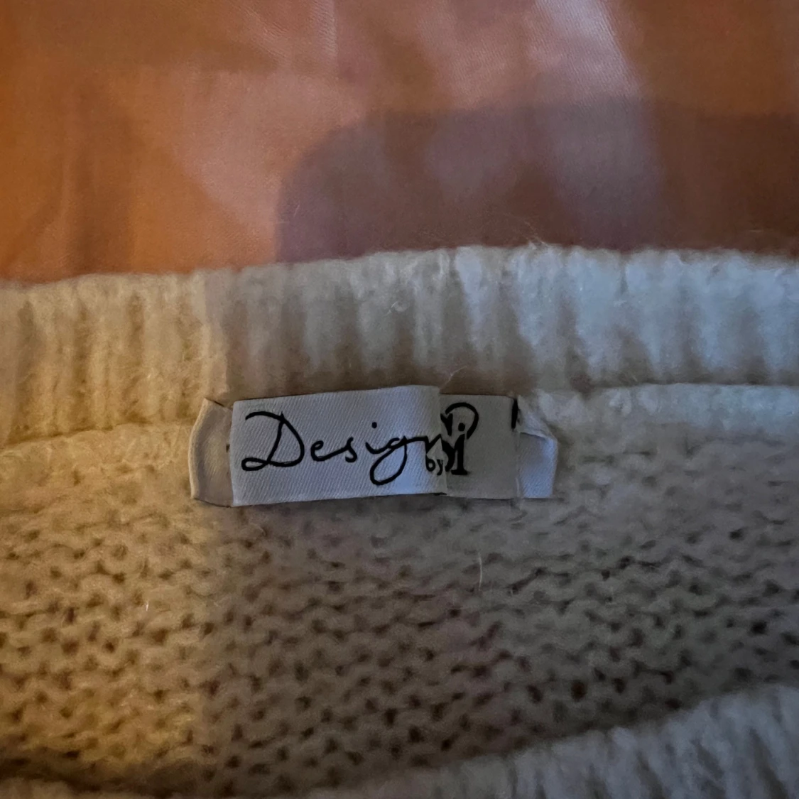 Vit stickad tröja - 90