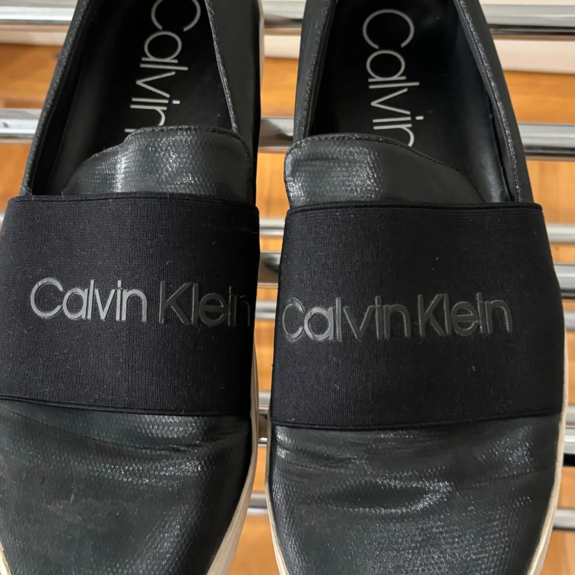 Svarta loafers från Calvin Klein - 90