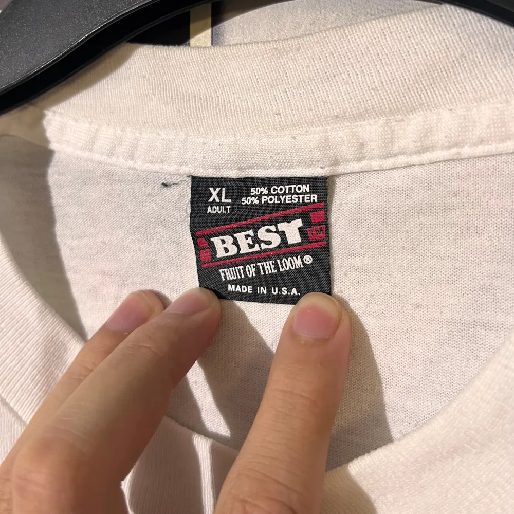 Vintage tshirt från 1995. Single stitch i väldigt bra cond. Dm vid frågor. T-paidat.