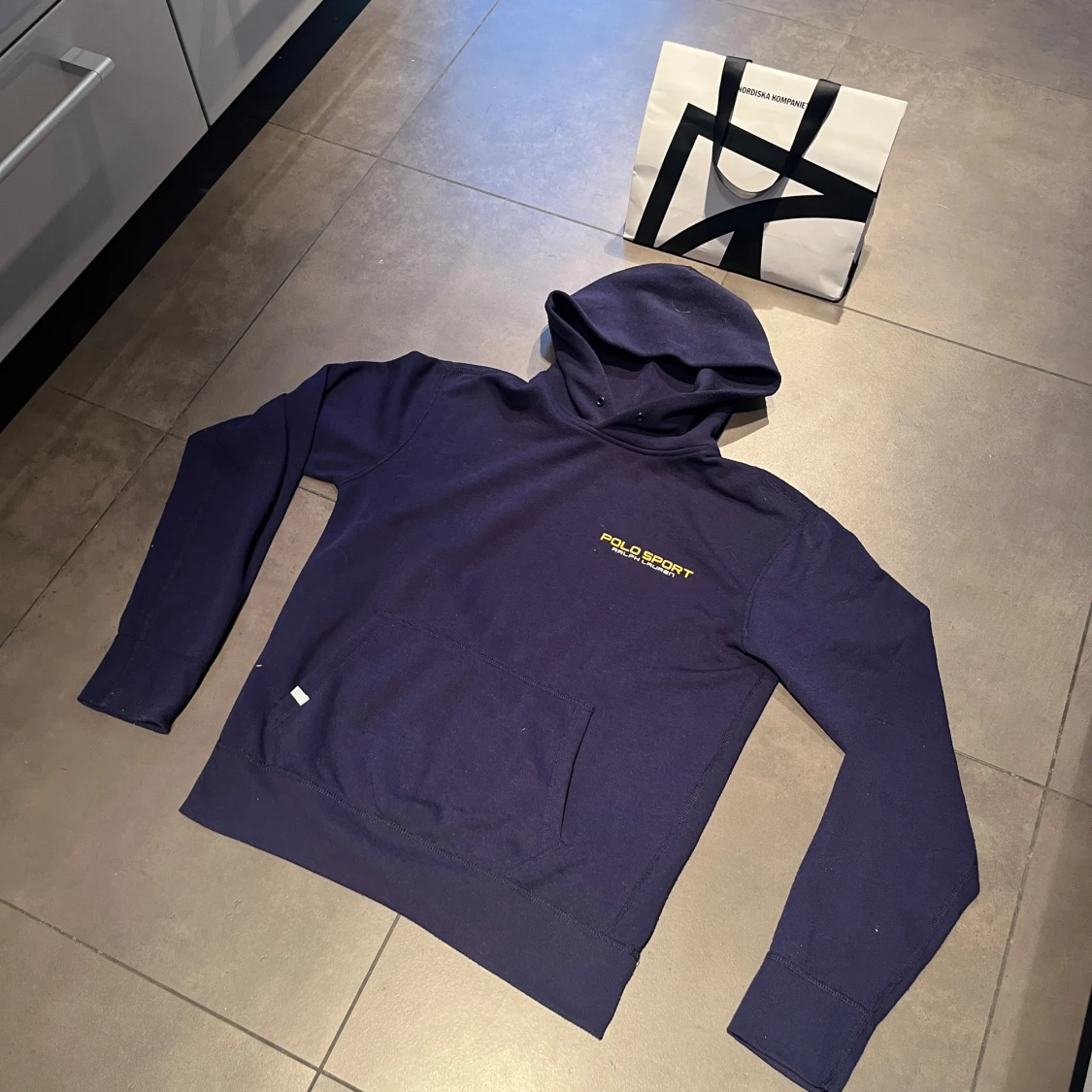 Mörkblå hoodie från Polo Sport - 1