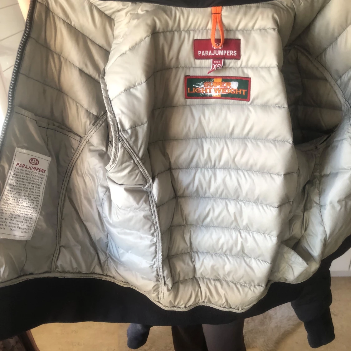 Svart dunjacka från Parajumpers - 3