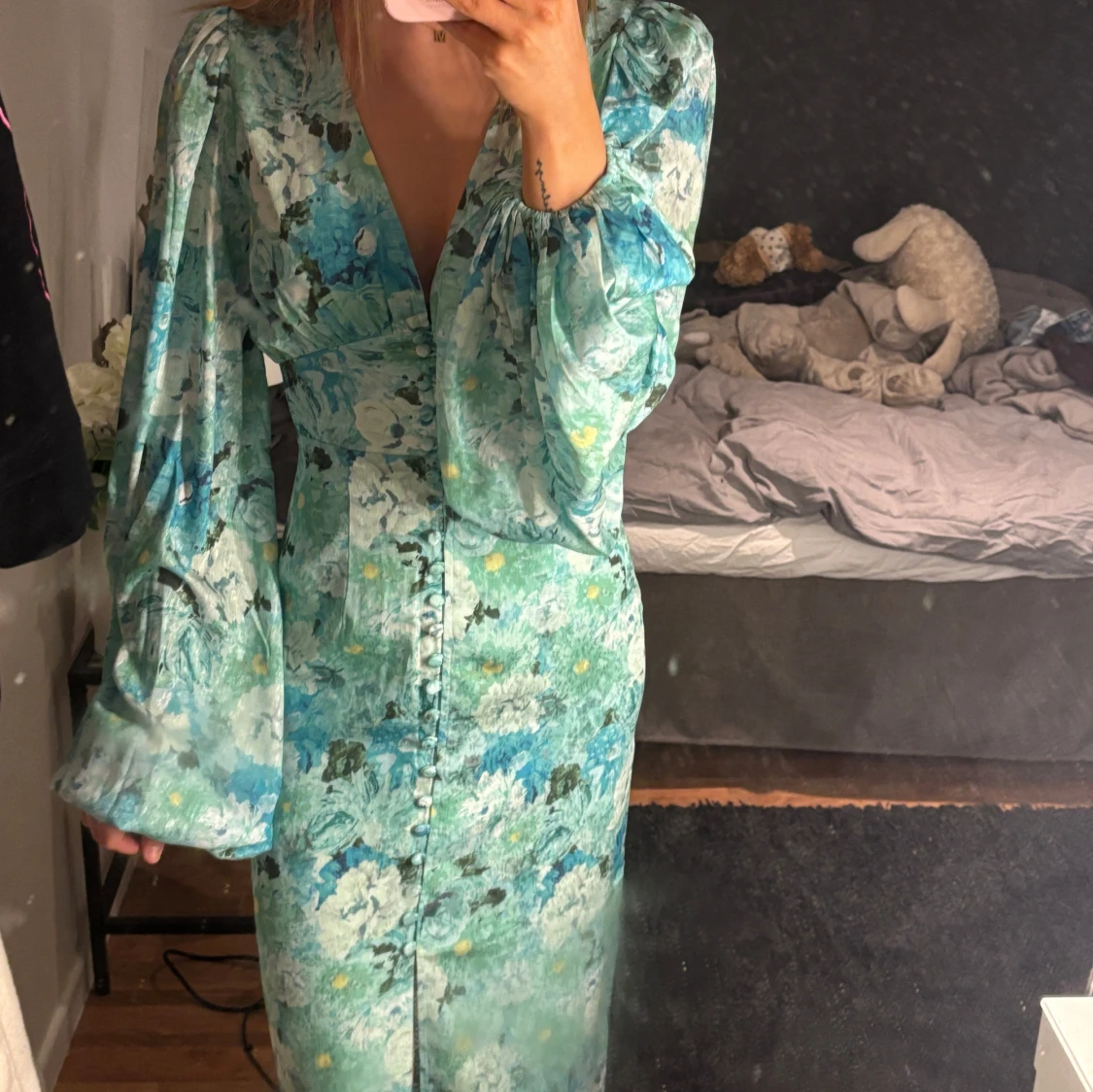 Grön blommig långklänning - 1