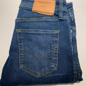 Helt nya Jack and Jones jeans - Säljer ett par jack&Jones jeans i storlek W29 och L32 hör av er vid funderingar