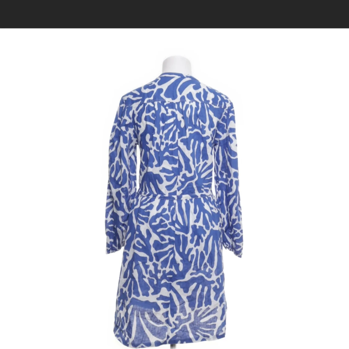 Vitblå klänning - 1