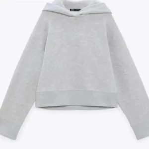 Zara hoodie - Jätte snygg hoodie från Zara. Helt slutsåld💕