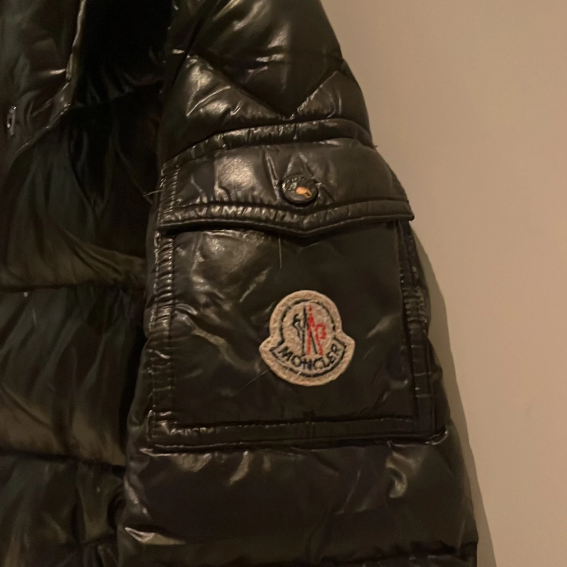 Svart dunjacka från Moncler - 1